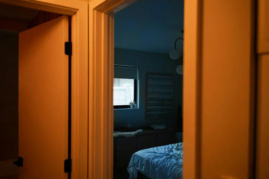 Why Your Brain Can't Tell Day From Night Anymore (And What To Do About It)